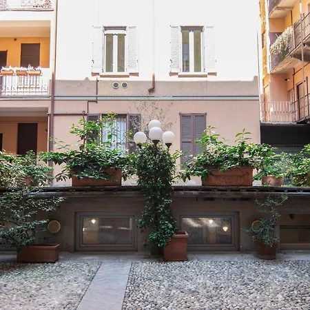 Appartamento Soppalchino In Via Savona Milano